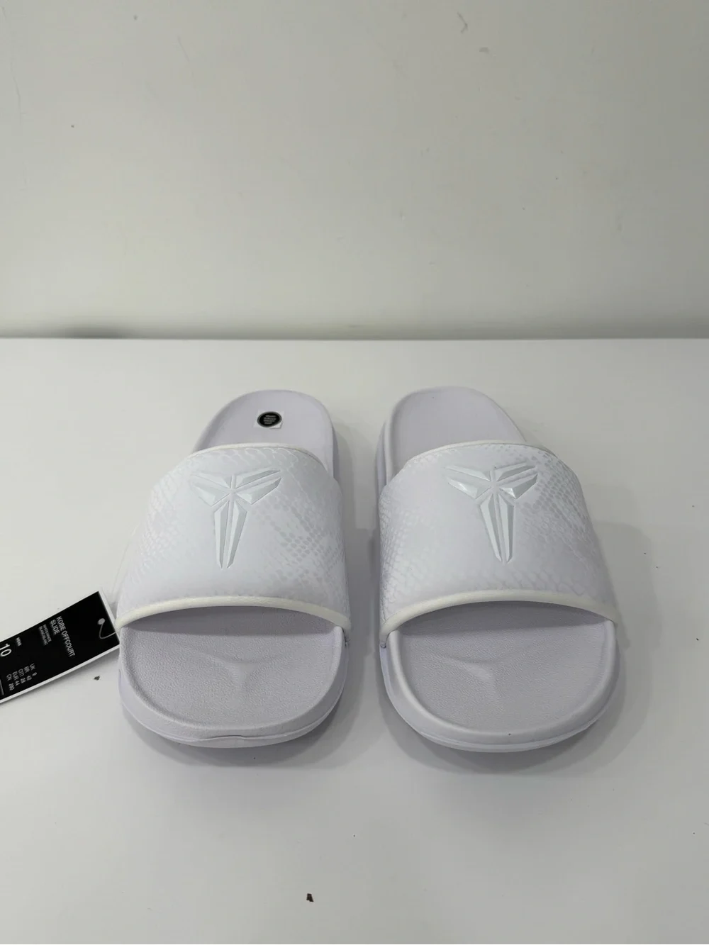 Nike Kobe Offcourt Slide Slip-On Sandal White Pool Beach IF2870-100 Men Size 10